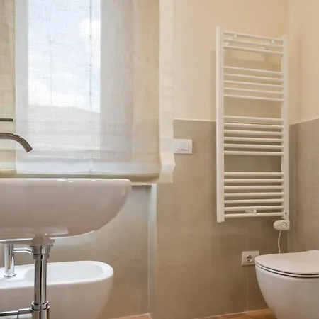 Rosa Antica Couette-café